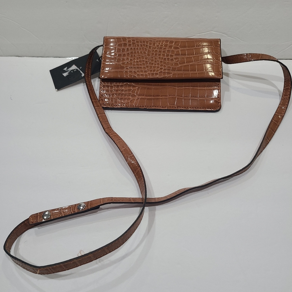 NWT Zara Womens Crossbody /belt Small Bag Wallet (A)